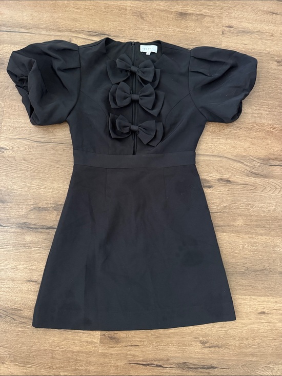 Mable Dresses & Skirts - MABLE Black Puff Sleeve Dress with Front Bows